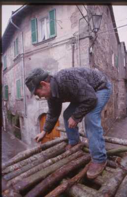 fiaccolata